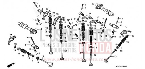 CAMSHAFT/VALVE VT1100C22 de 2002