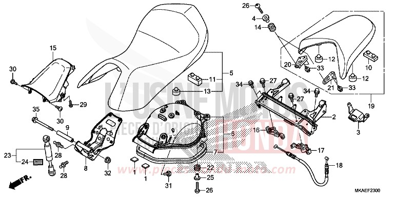 SEAT for NC750D CANDY PROMINENCE RED (R342) from 2017
