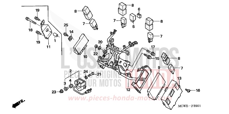 SUPPORTO COFANO (VFR800A) per   del 