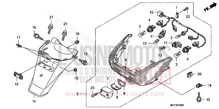 FEU ARRIERE/GARDE-BOUE ARRIERE (FJS400D8) for   from 