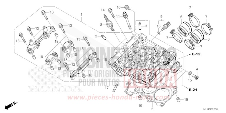 CYLINDER HEAD for CMX500 SEAL SILVER METALLIC (NHA14) from 2024
