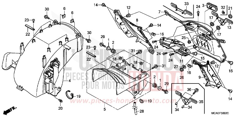 GARDE-BOUE ARRIERE (GL1800C/D/E/F/G/H) for   from 