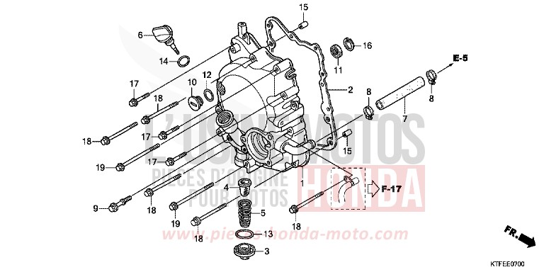 RIGHT CRANKCASE COVER for SH150i PEARL SIENA RED (R320) from 2012
