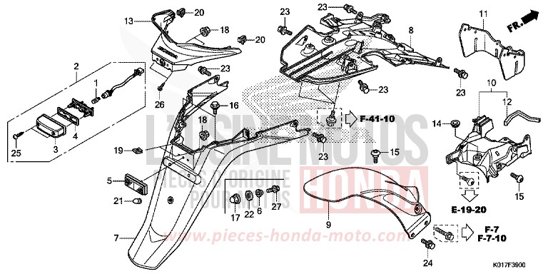 REAR FENDER/LICENSE LIGHT for SH150i M00NDUST SILVER METALLIC (NHB29) from 2013
