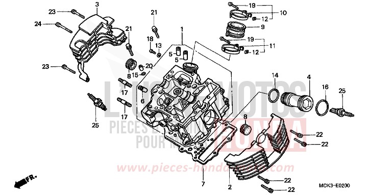 CYLINDER HEAD (FRONT) for Shadow PEARL SUNBURST ORANGE (YR232) from 2002