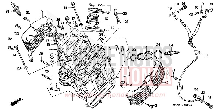CYLINDER HEAD (FRONT) (VT1100CS/CT) for Shadow CANDY SPECTRA RED (R176BA) from 1995
