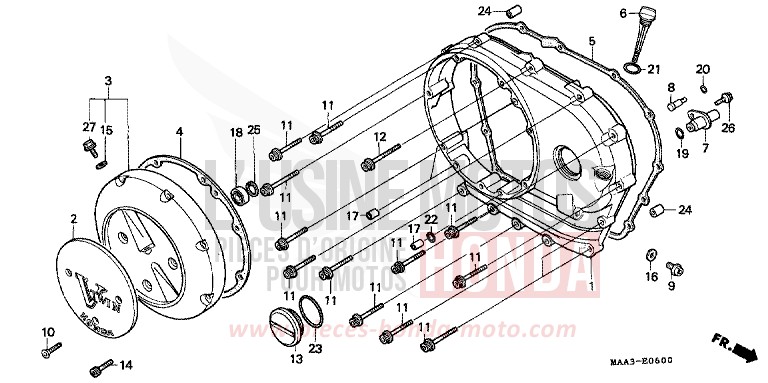 RIGHT CRANKCASE COVER (VT1100CS/CT) for Shadow CANDY SPECTRA RED (R176BA) from 1995
