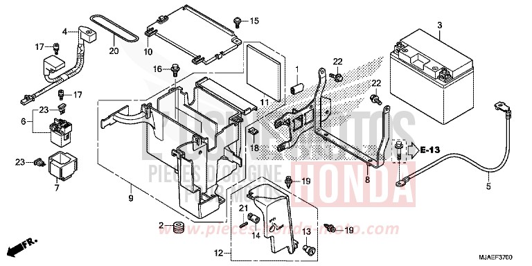 BATTERY (VT750C2B/C) for Shadow TITANIUM BLADE METALLIC (YR316) from 2014