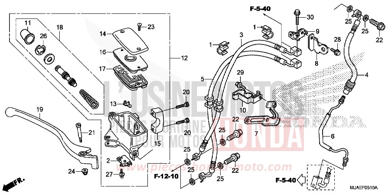 FRONT BRAKE MASTER CYLINDER (VT750CS) for Shadow INDY GRAY METALLIC (NH431) from 2014
