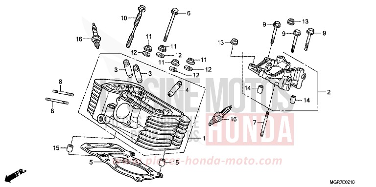 REAR CYLINDER HEAD for Shadow PEARL HERON BLUE (PB332X) from 2011
