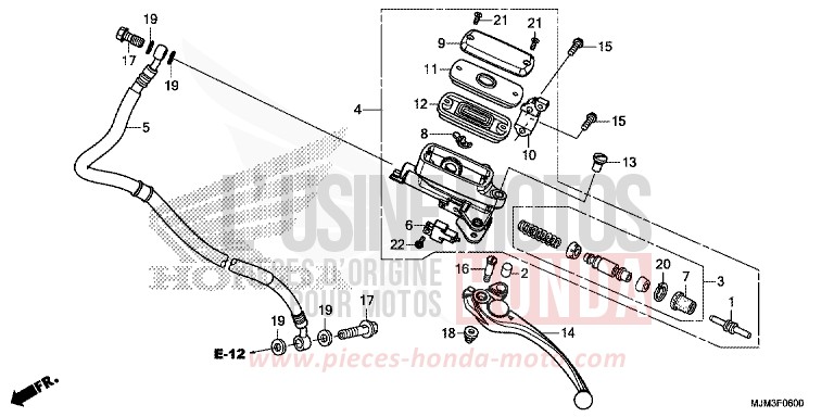 CLUTCH MASTER CYLINDER for VFR800F VICTORY RED (R334) from 2014