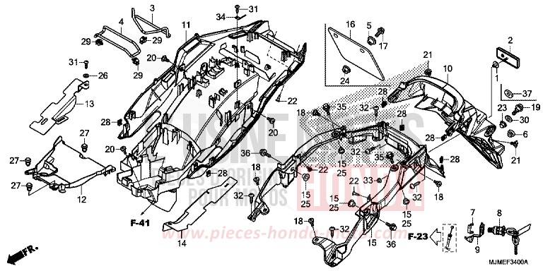 PARAFANGO POSTERIORE per VFR800X CANDY PROMINENCE RED (R342) del 2017