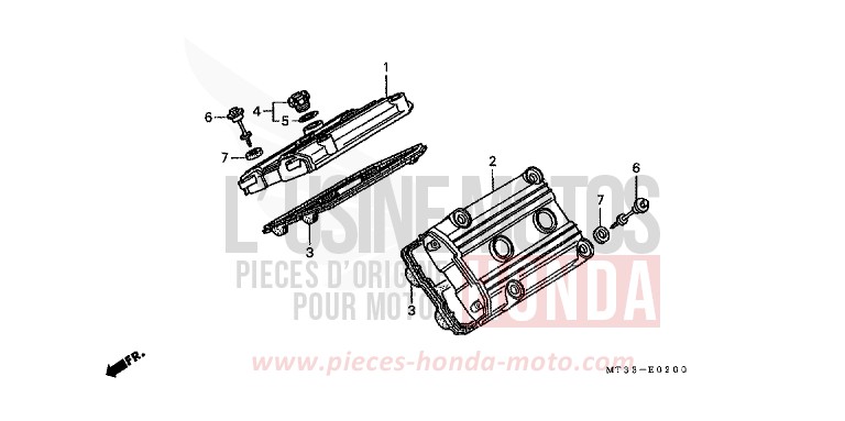 CYLINDER HEAD COVER for Pan-European LAPIS BLUE METALLIC (PB257D) from 1994