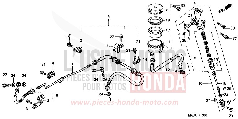 RR. BRAKE MASTER CYLINDER (ST1100) for Pan-European CANDY WINE BERRY RED-U (R114) from 1999