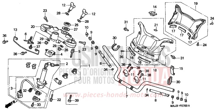 HANDLE PIPE/TOP BRIDGE for Pan-European MIDDY BLUE METTALIC (B162) from 2000