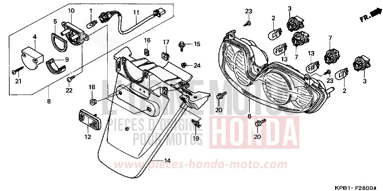 TAILLIGHT/REAR FENDER for JAZZ ACCURATE SILVER METALLIC (NH146) from 2001