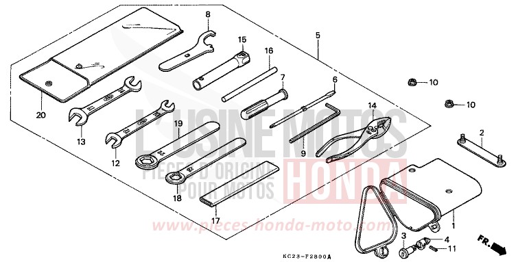 TOOLS for CM125C BLACK (NH1) from 1982