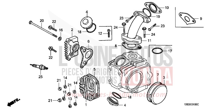 CYLINDER/CYLINDER HEAD for DAX CANDY SAPPHIRE BLUE (PB3) from 1982